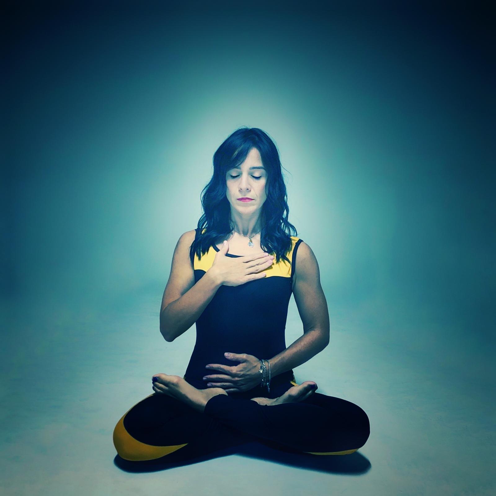 la compasion con lara bañuelos